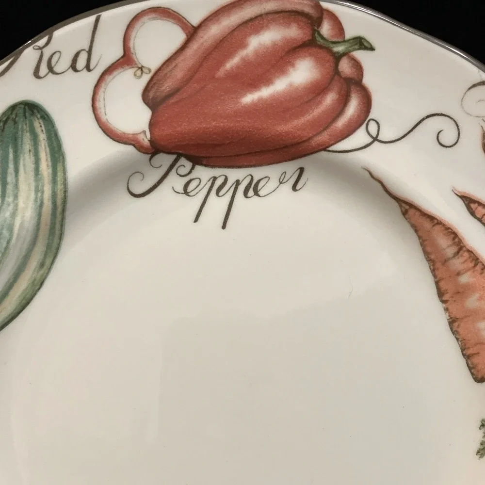 Franciscan Vegetable Medley Bread Plates Set of 2 VTG 1995 England 6 1/8 inch